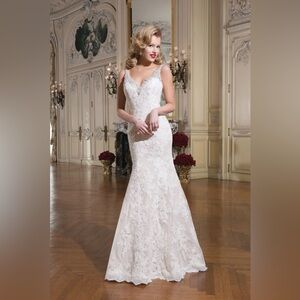 Justin Alexander Wedding Gown Style 8737 Size 10 Taupe and Ivory with Lace